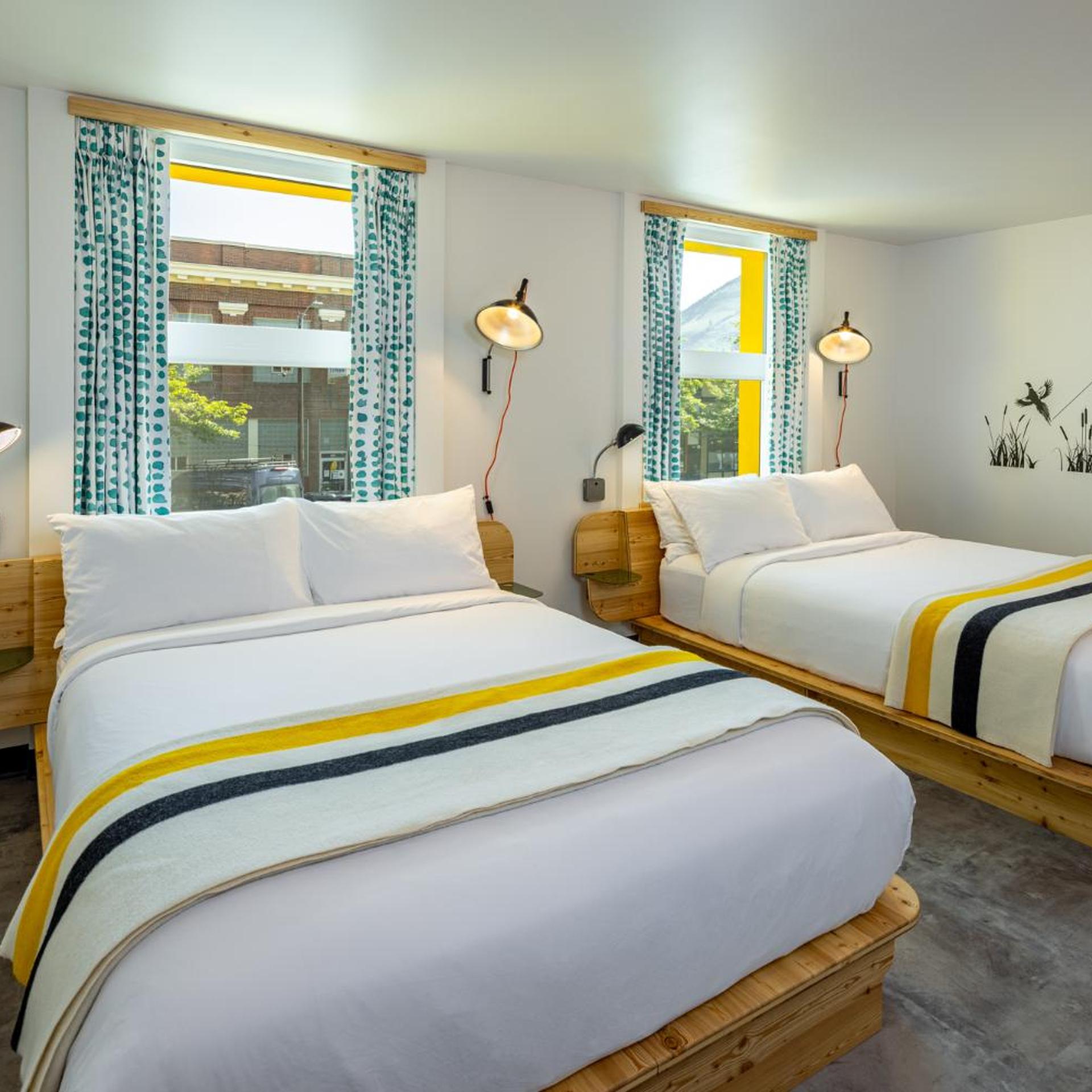Room, 2 Queen Beds, Street Main Building, Accessible