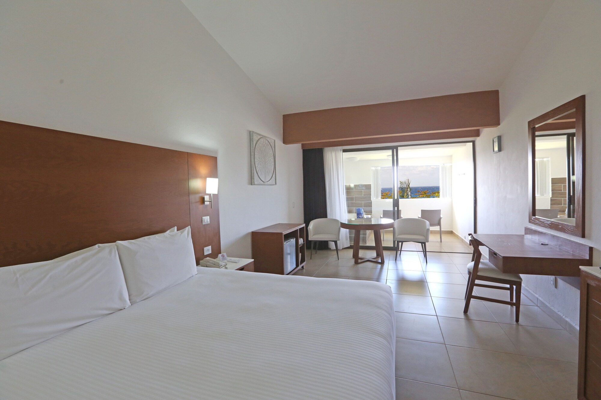 Junior Suite, King Bed