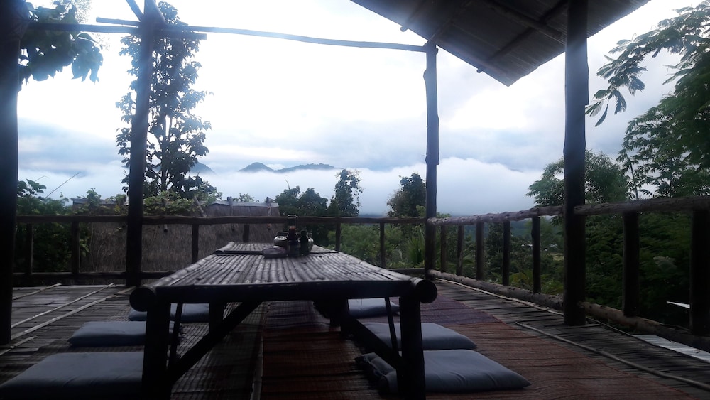 Nusha Homestay 26/35
