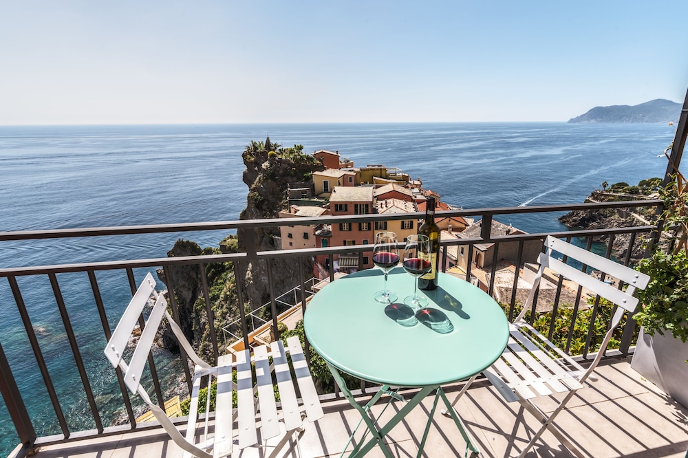 Il Sogno di Manarola by The First 43/50