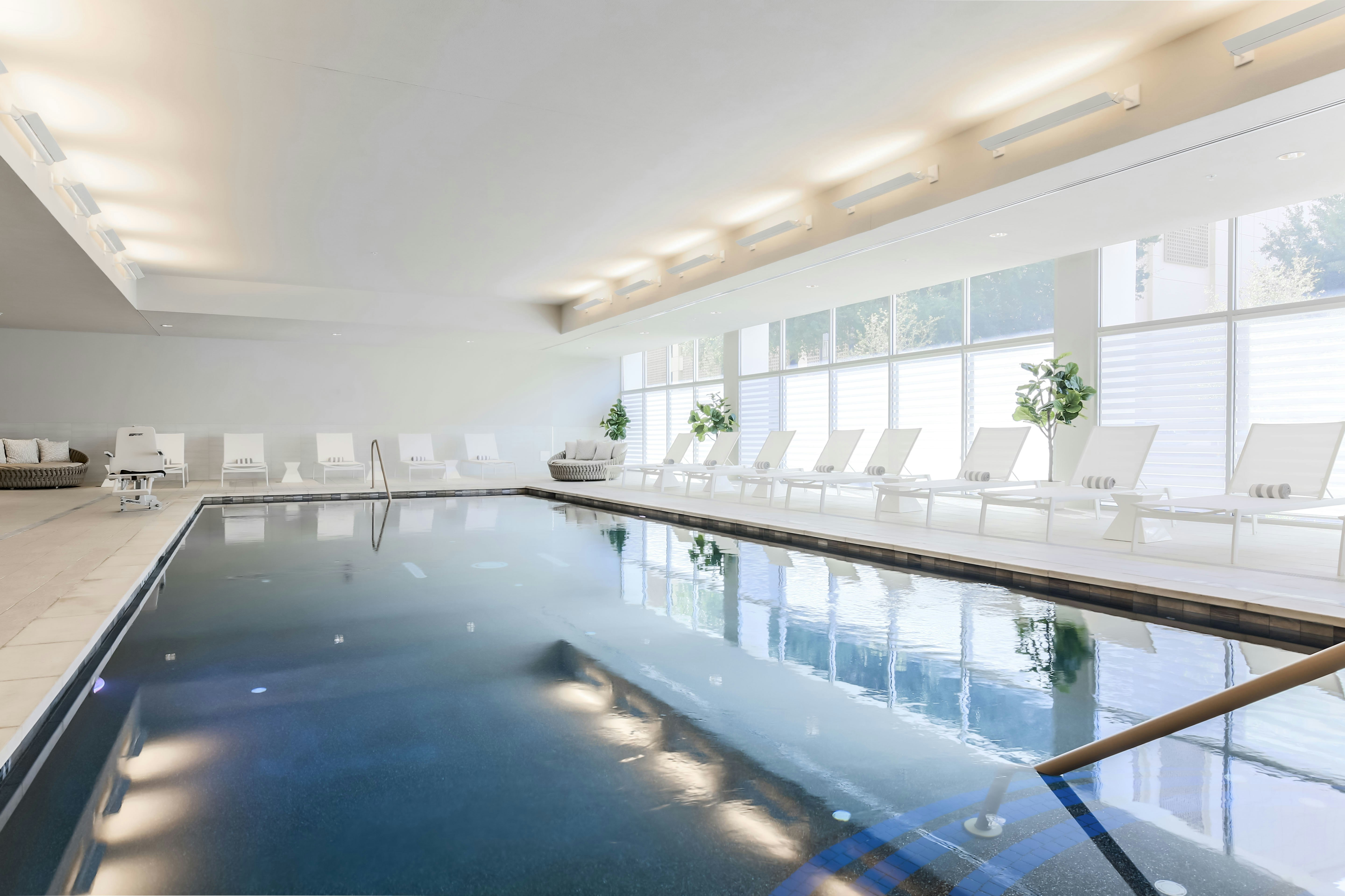 Hampton Inn Suites Dallas Downtown 45/83