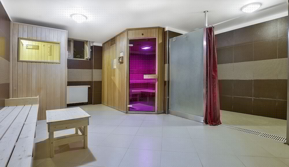 HOTEL CONTINENTAL 5/64