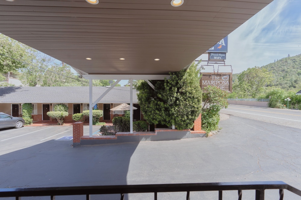 Mariposa Lodge 3/47