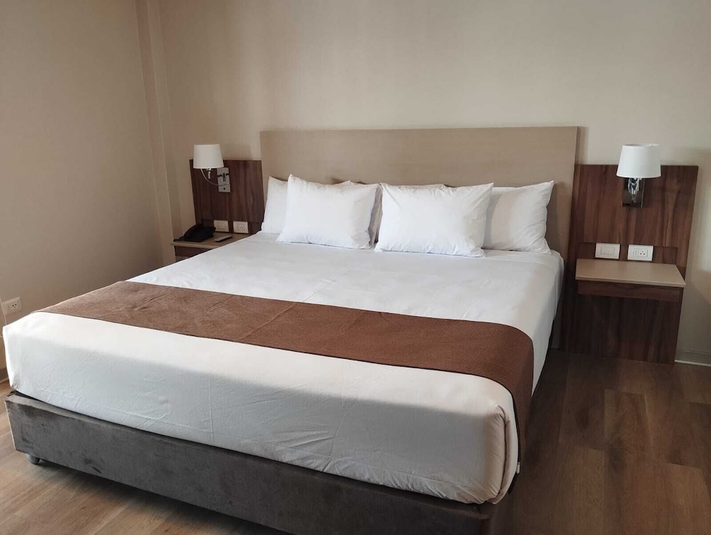 DM Hoteles Ayacucho 18/43