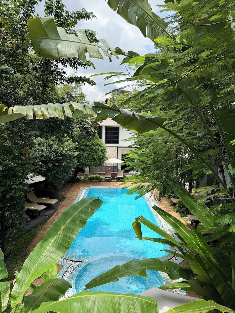 Prana Hotel 43/50