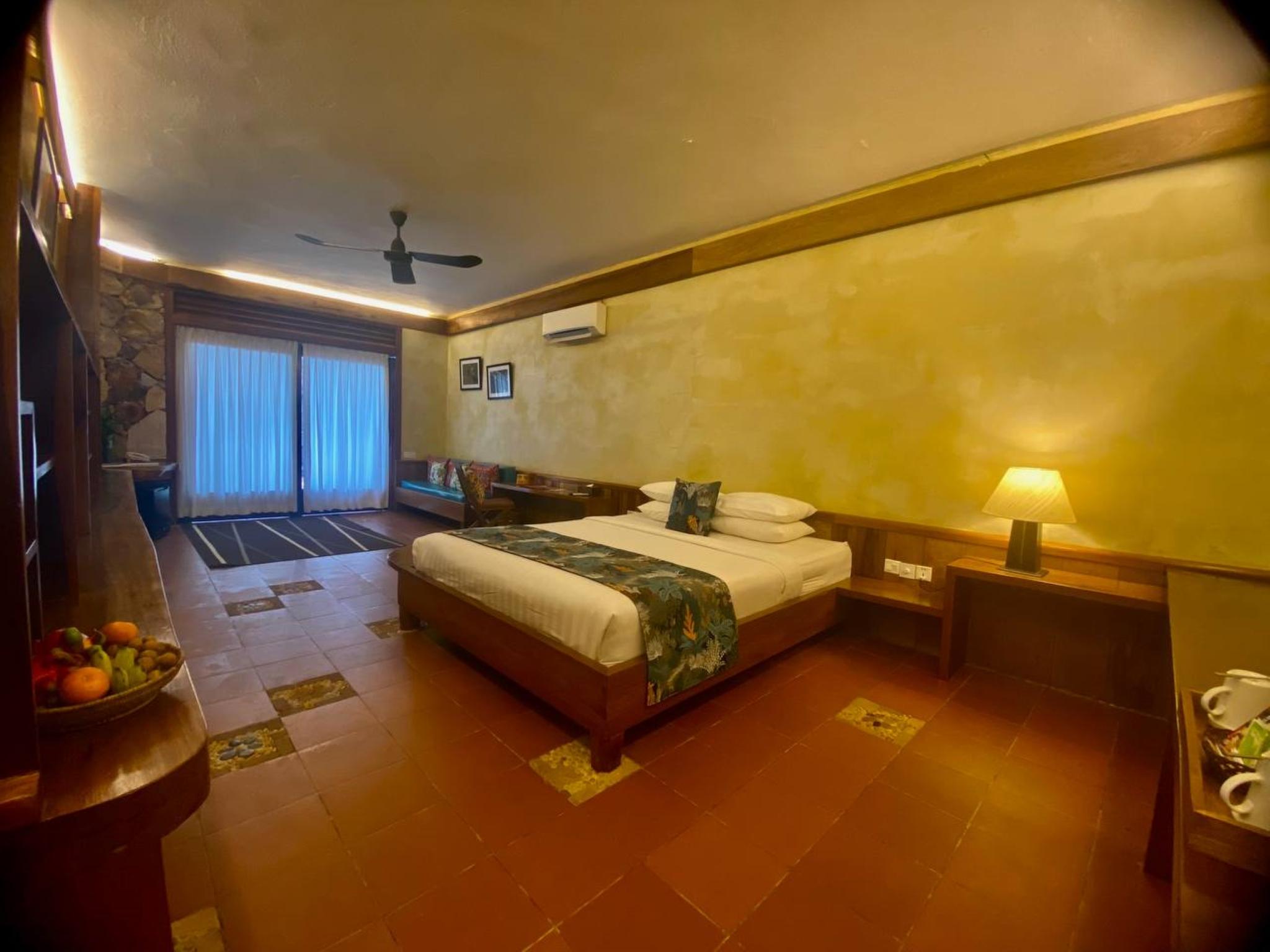 Cliff, Residence, King Bed, Bunk Bed