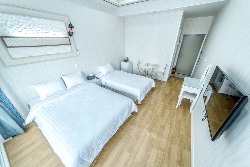 Water Garden Resort 11/68