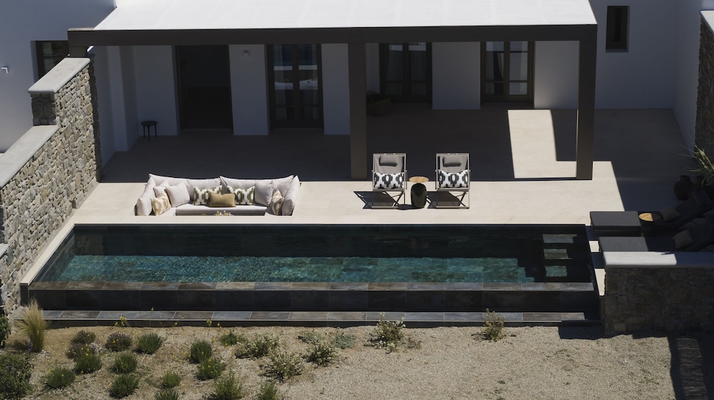 Bonzoe Homes & Villas 46/50