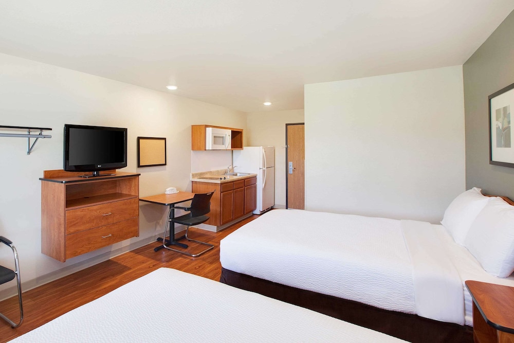 WoodSpring Suites Lake Charles 8/18