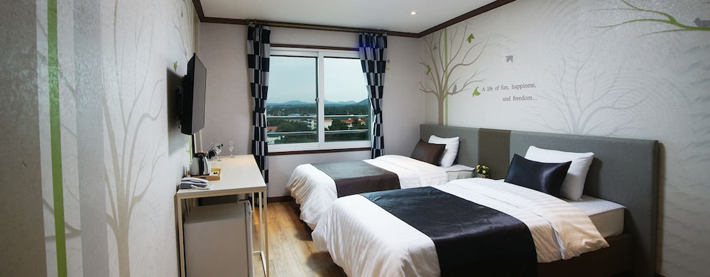 SEONGSAN AQUA BEACH HOTEL 28/42