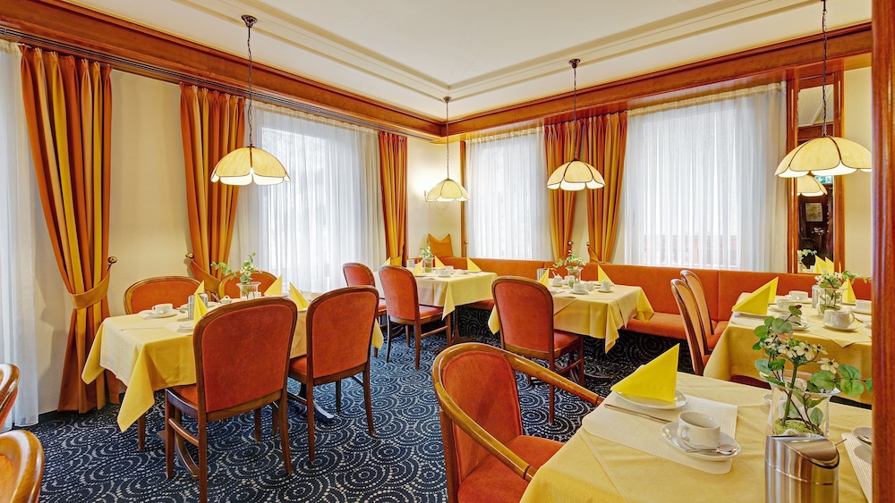 Hotel am Schelztor 24/34