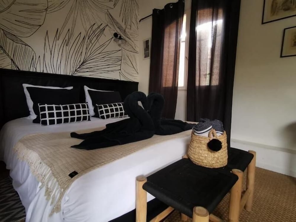 Villa Ambrosia 40/50