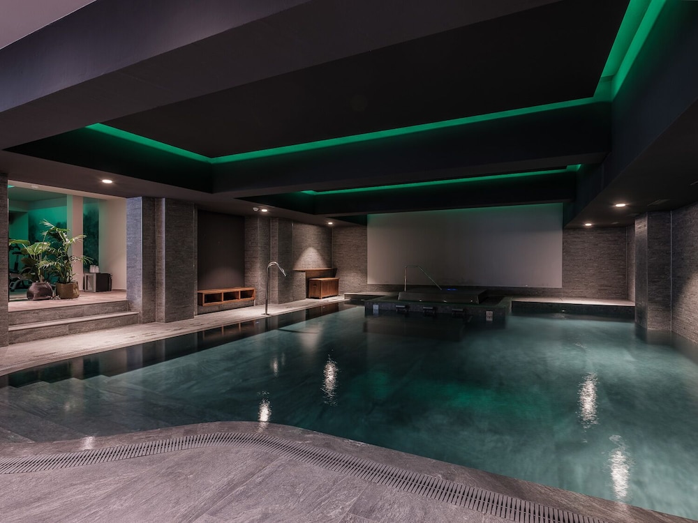 National Zermatt Hotel 25/50