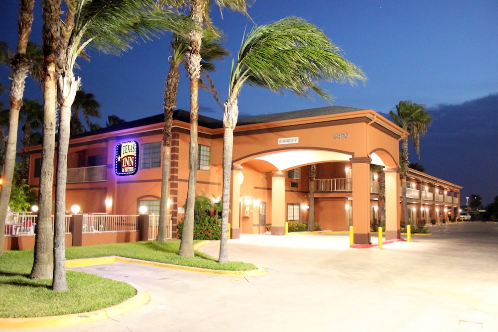 Texas Inn and Suites McAllen 12/47