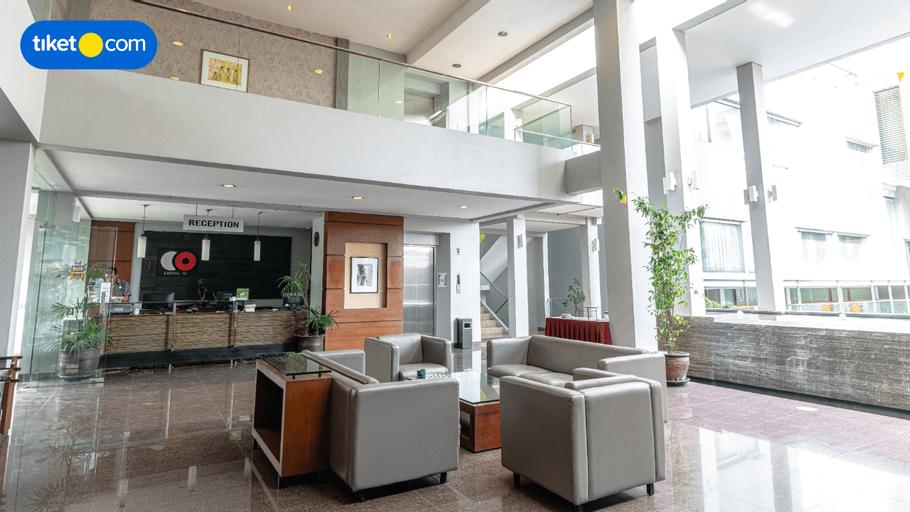 Capital O 874 Hotel Nyland Pasteur 18/30