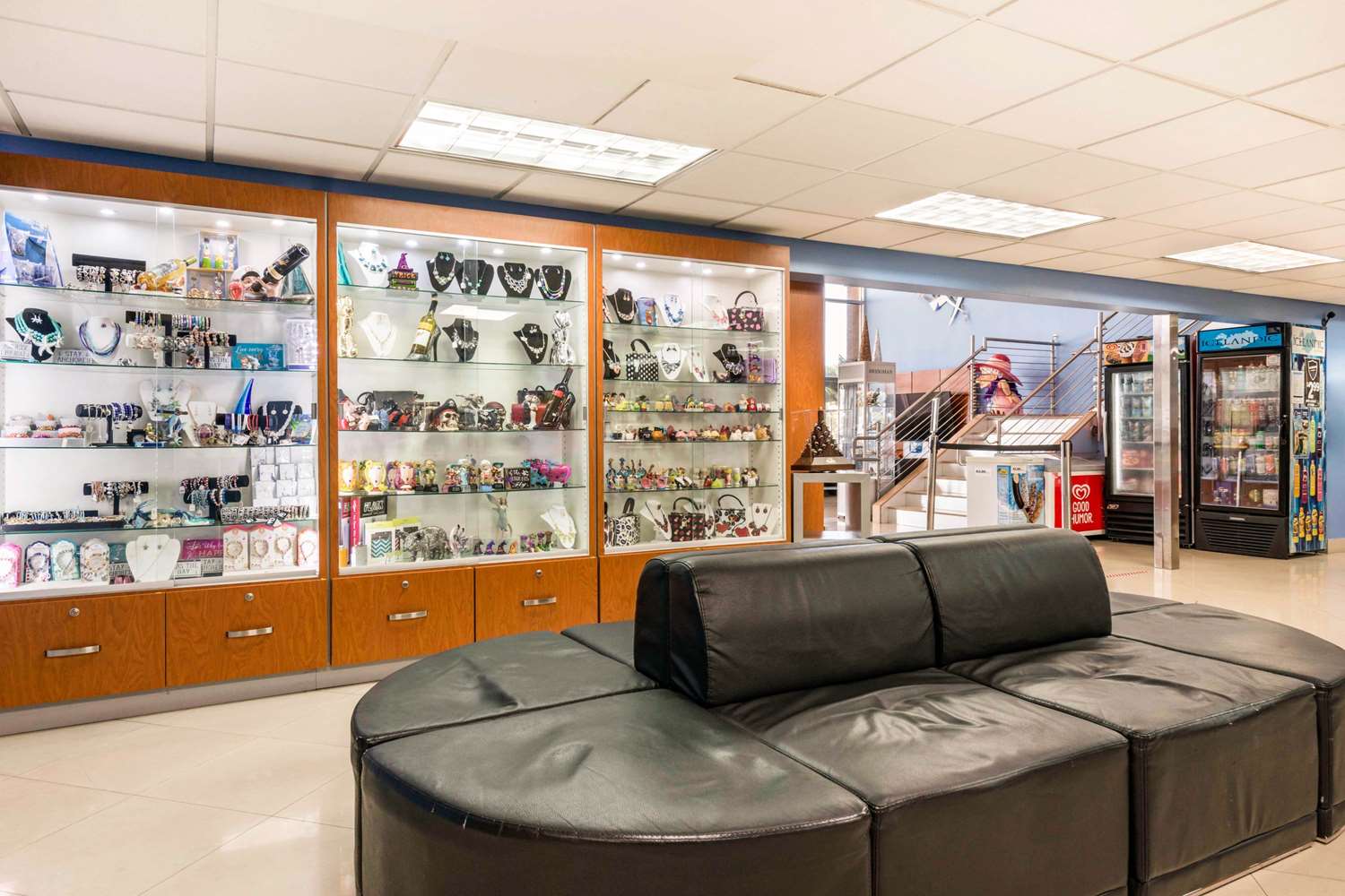 Rodeway Inn and Suites Fort Lauderdale Airport and Cruise Port 27/50