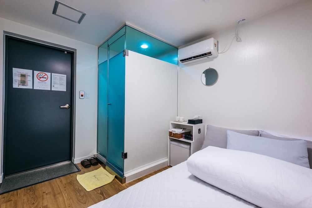 K Stay Guest House Myeongdong 1st 22/52