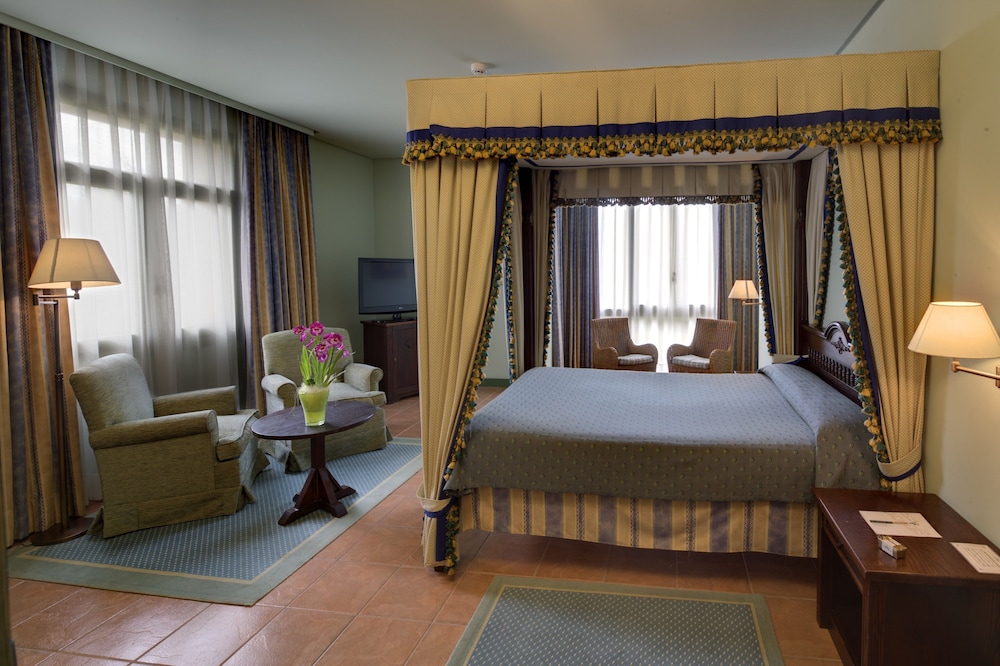 Parador De Cangas De Onis 10/73