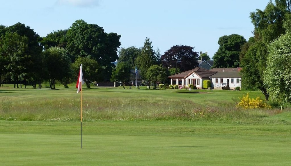 The Green Hotel Golf Leisure Resort 36/60