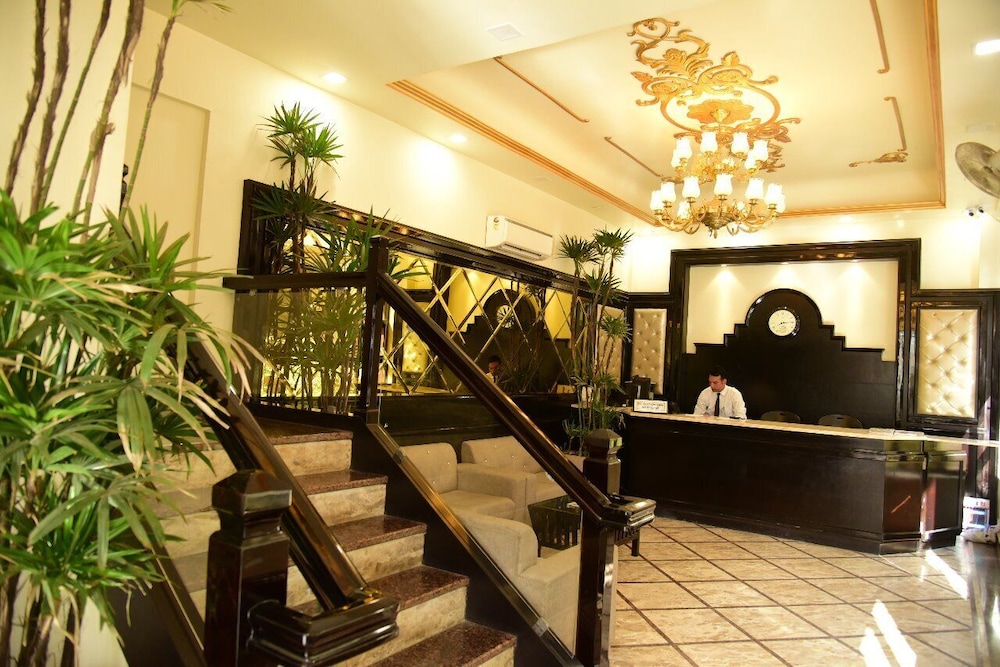 Hotel Bahia Heights 2/28