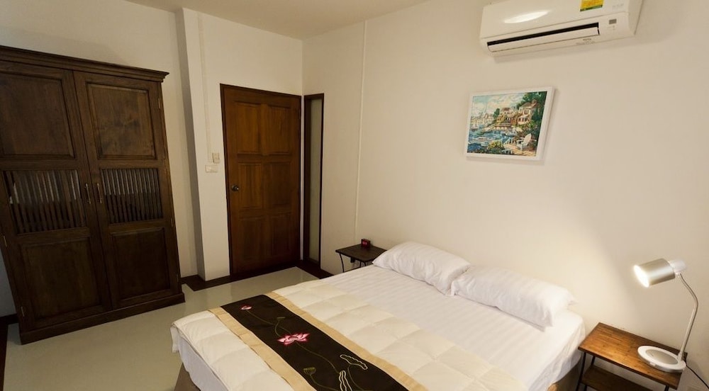 The Meet Green Apartment 13/66