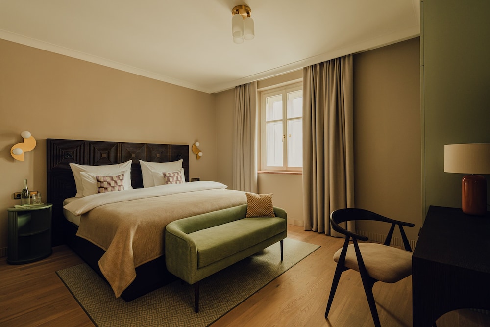 Hotel zum Hirschen 21/61