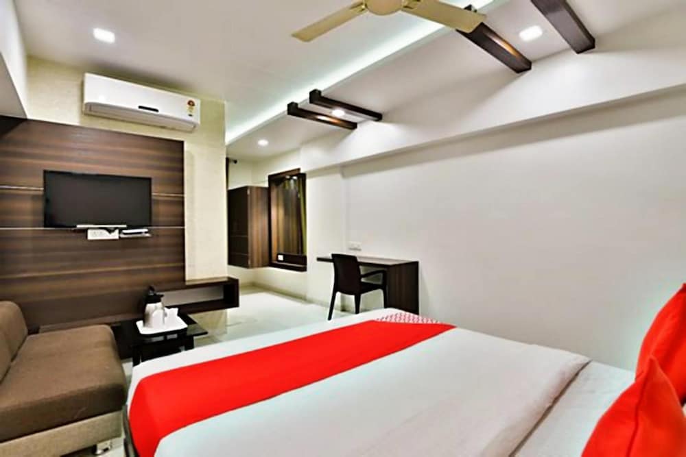 HOTEL AMBER 27/46