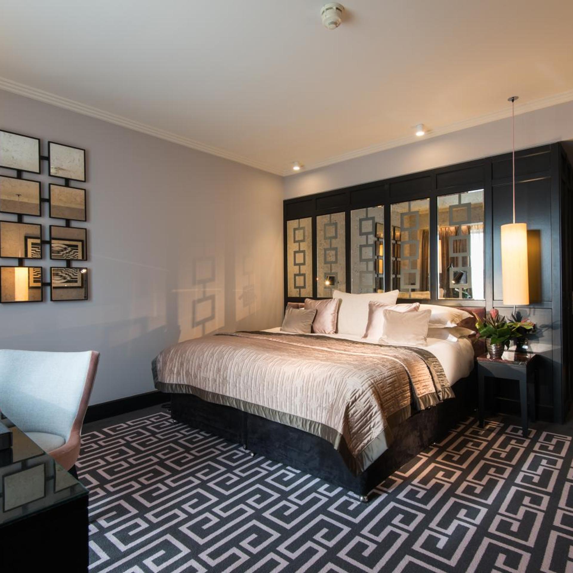 Standard, King Bed, Accessible
