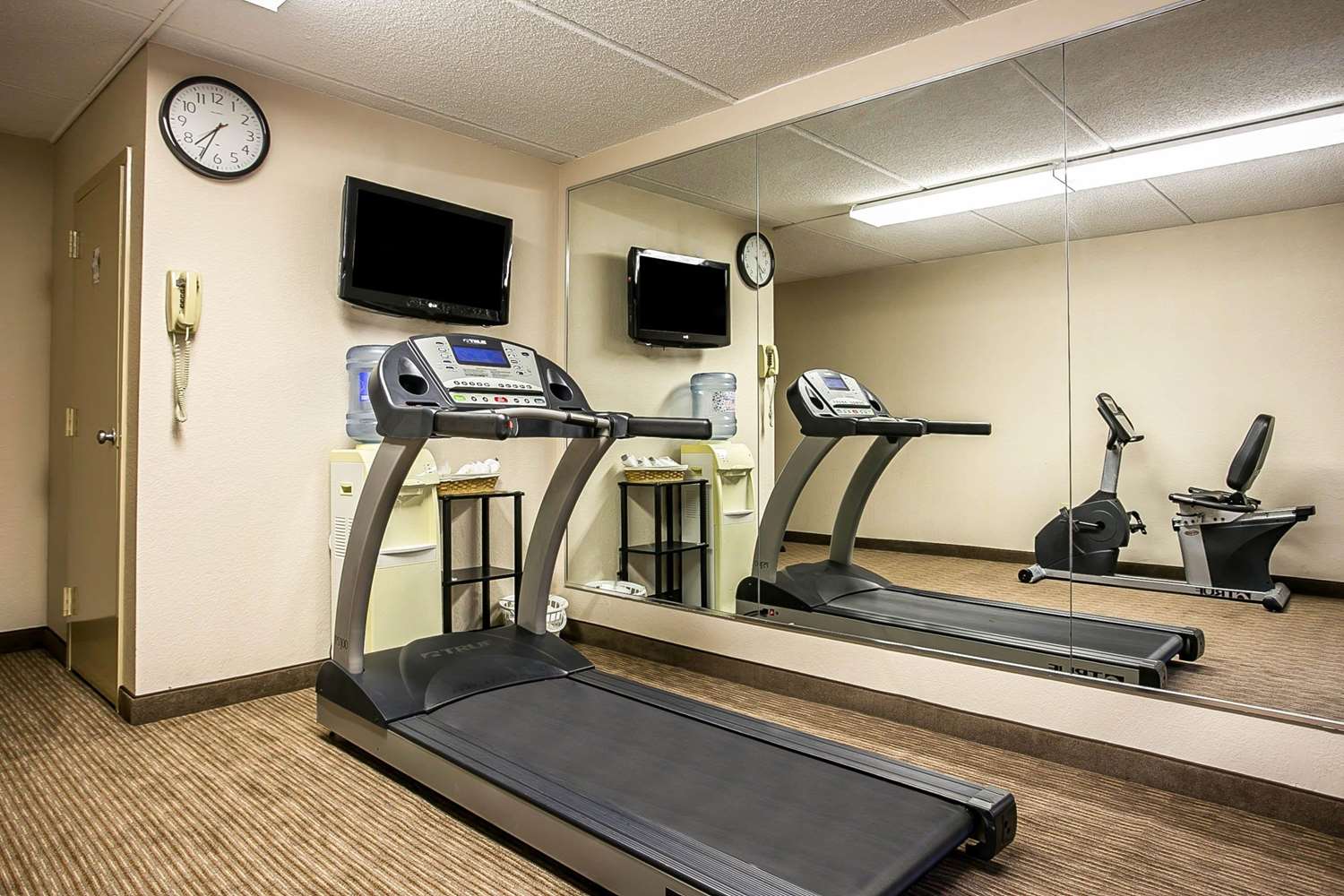 Quality Inn Hartsville 19/37