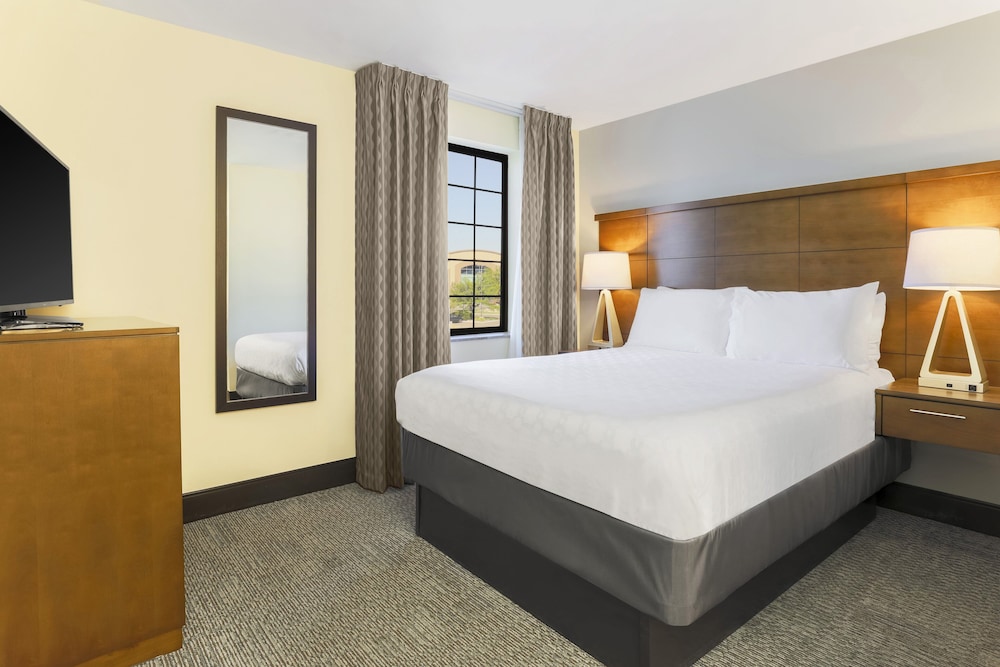 Staybridge Suites Reno 9/45