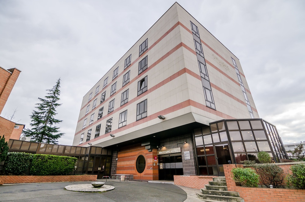 MERCURE CERGY PONTOISE CENTRE 3/70