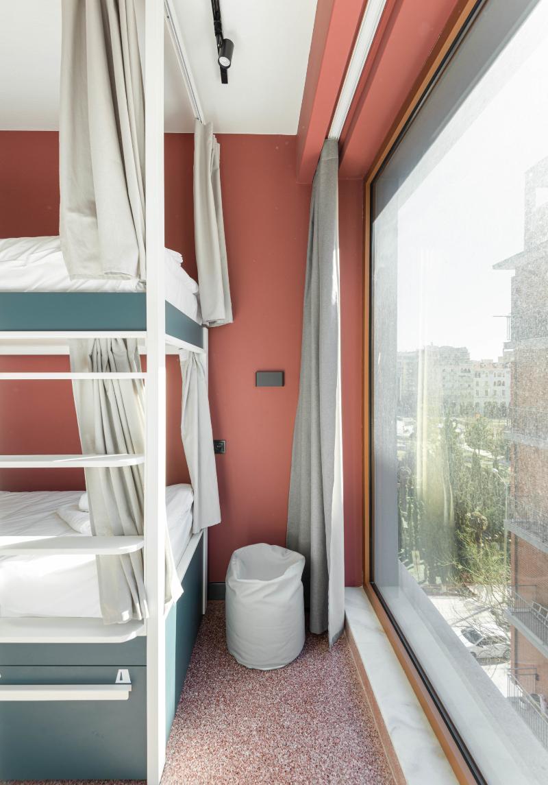 Private, Mixed Dorm, 4 Beds