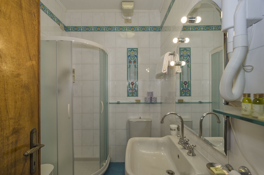 Hotel Verdemare 48/52