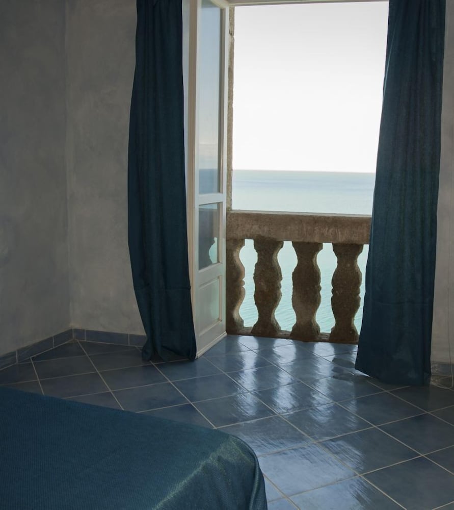 Blu Tropea Maison 34/53