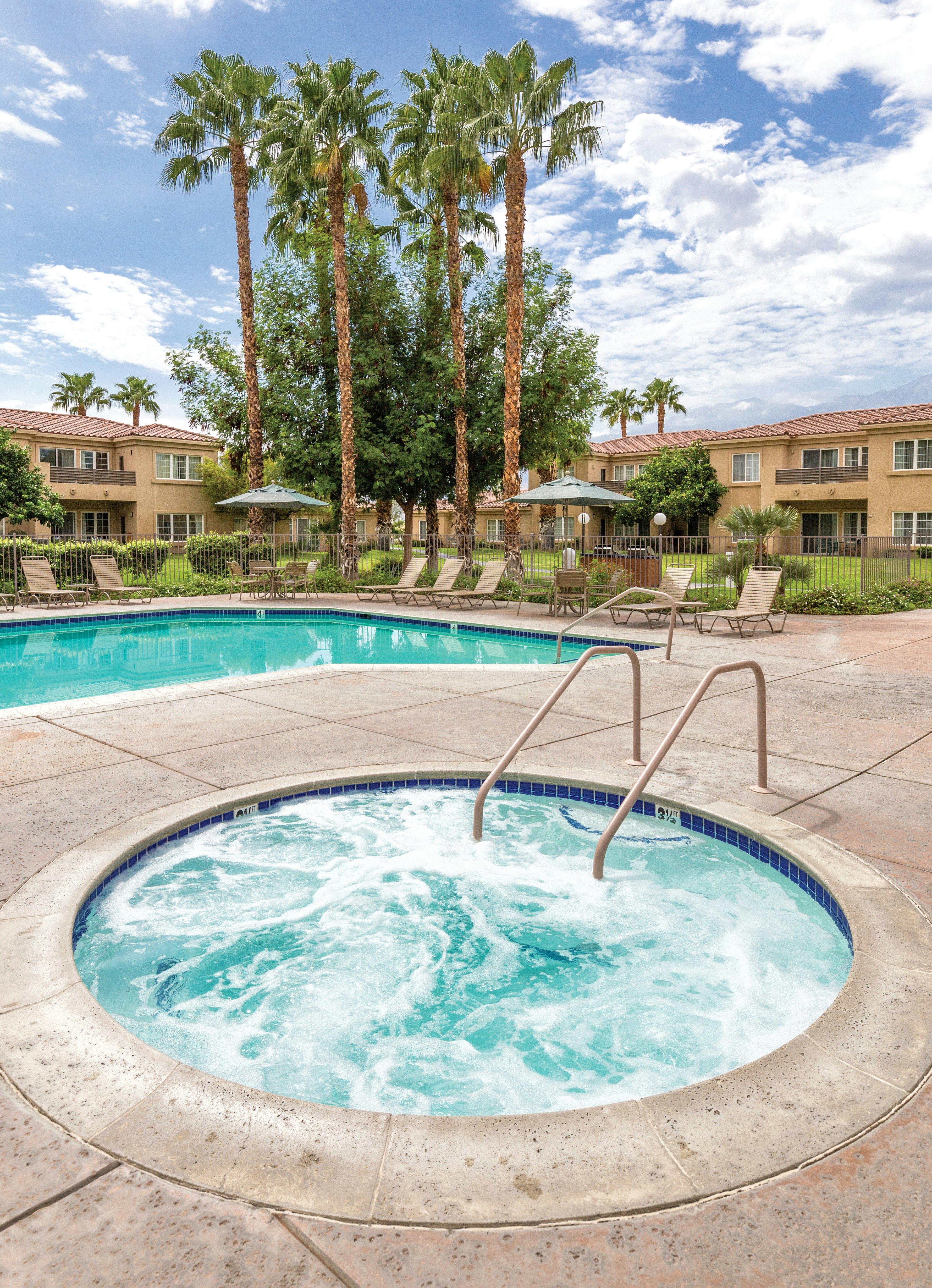 WorldMark Cathedral City 47/48