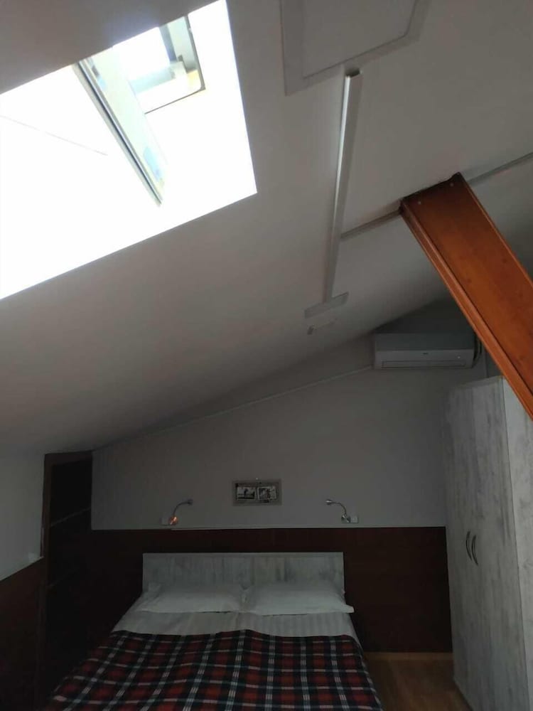 Joihostel 1/67
