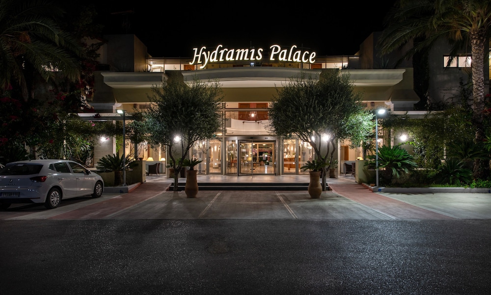Hydramis Palace 62/69