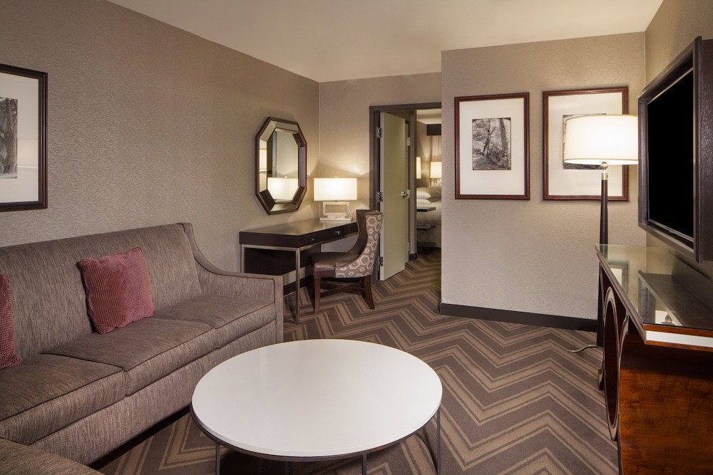 Sheraton Bucks County Hotel 21/61