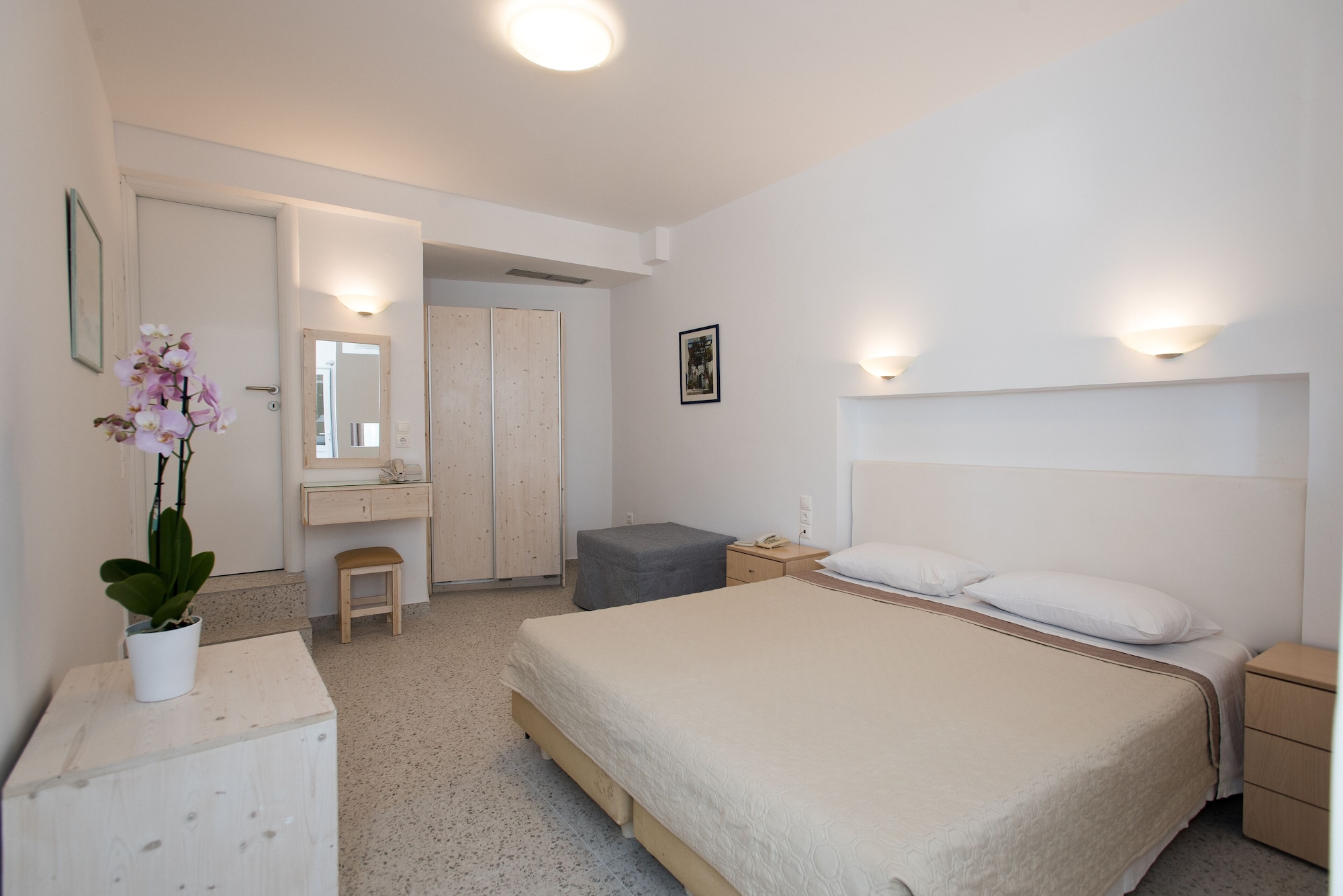 DELUXE, SUITE, SEA VIEW