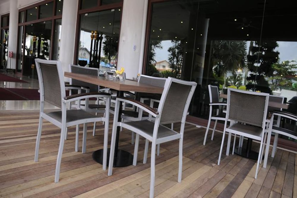 The Katerina Hotel 28/33