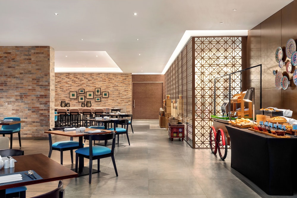 Novotel Dubai Gold District 55/61