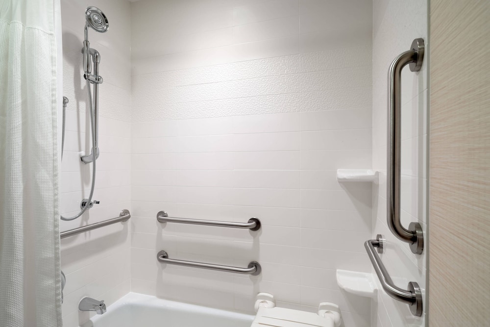 FAIRFIELD INN & SUITES DUBOIS 15/57