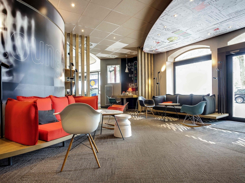 Ibis Angers Centre Chateau 49/75