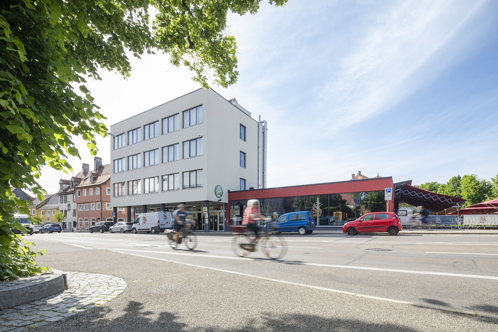 Joesepp's Hotel am Schweizerberg 37/47