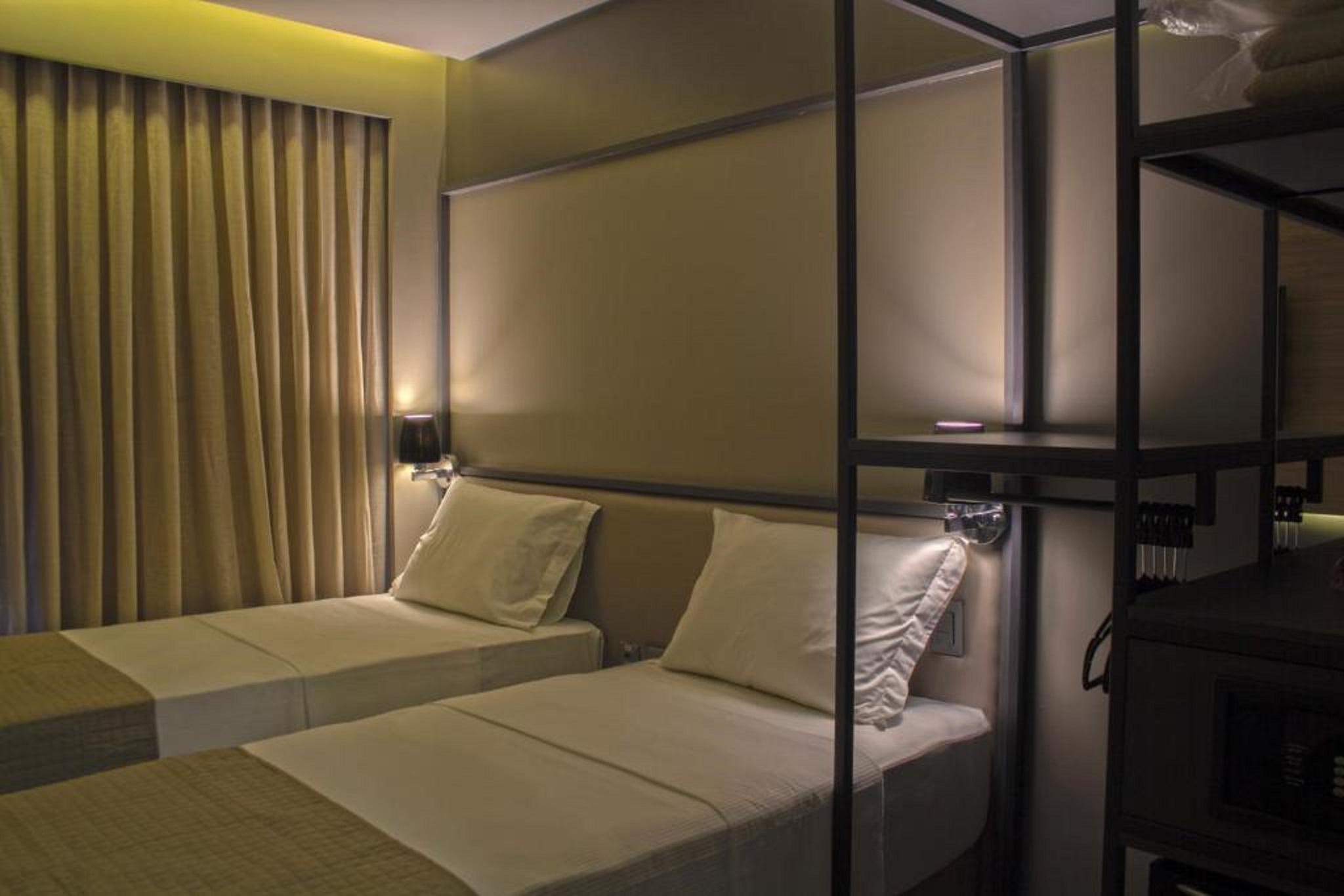 Luxury, Twin Beds, Accessible