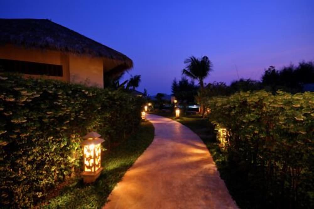 Villa Phra Chan Resort 10/15