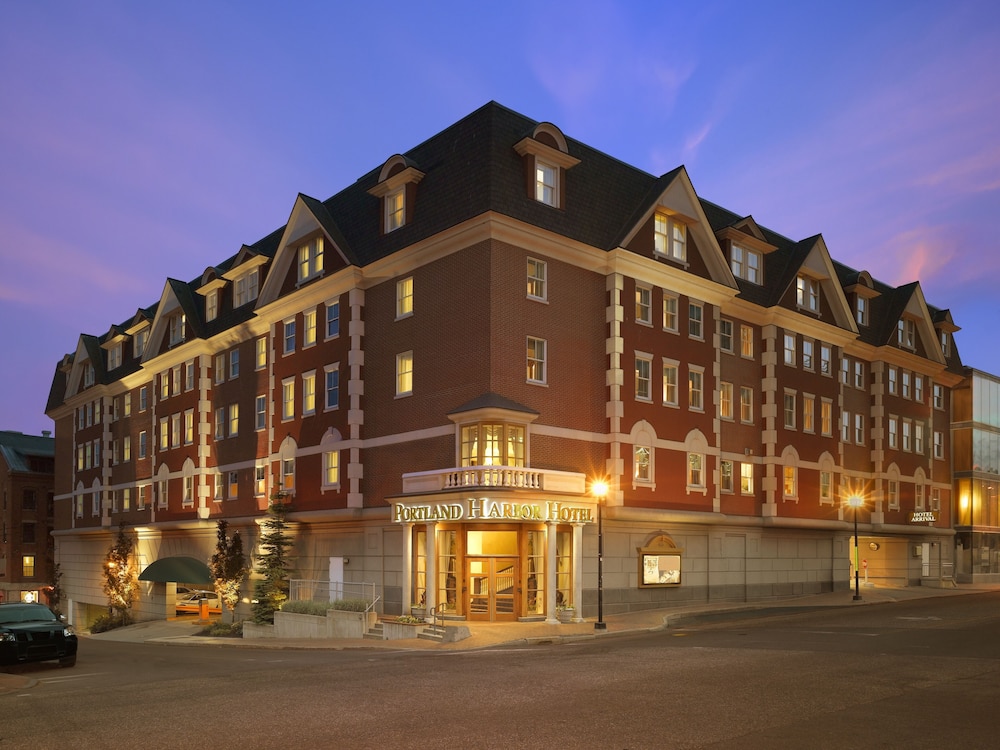 Portland Harbor Hotel 1/69