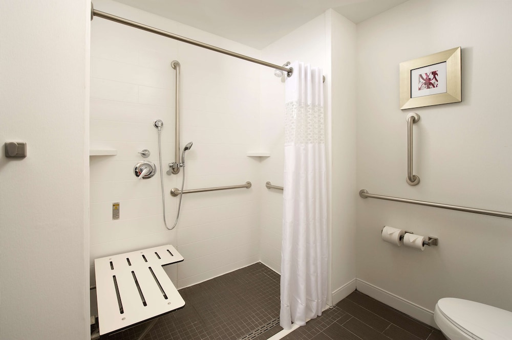 Hampton Inn Louisville East Hurstbourne Ky 16/56
