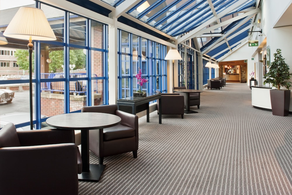 Holiday Inn London Sutton 46/73
