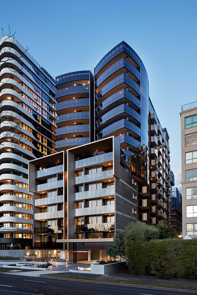 Tyrian Serviced Apartments Melbourne 36/48